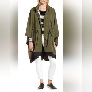 NWOT SOSKEN Fame Hooded Rain Poncho